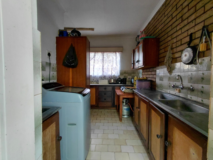 To Let 3 Bedroom Property for Rent in Roosheuwel North West